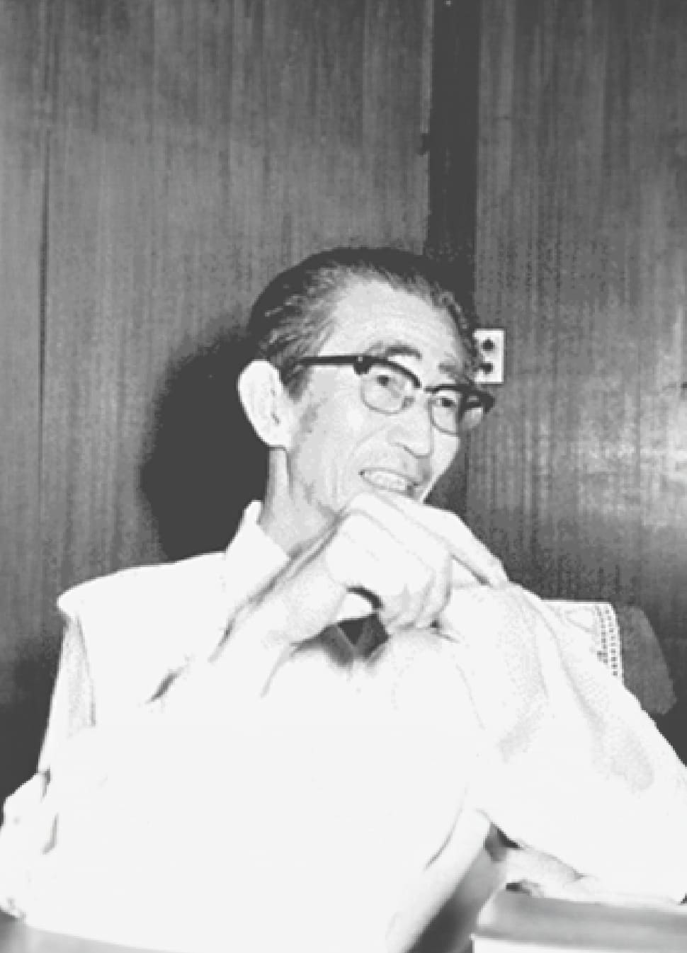 名匠 井上誠一の理念と枚方の大地が生んだ作品